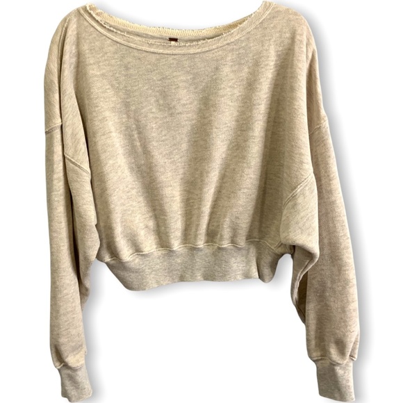 Free People Tops - FREE PEOPLE Cotton Blend Oatmeal Long Sleeve Cropped Sweatshirt Oversize XS